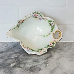 Antique Hand Painted Zeh Scherzer and Co. (Z,S, & C) Bavaria Nut Dish-EXCELLENT CONDITION