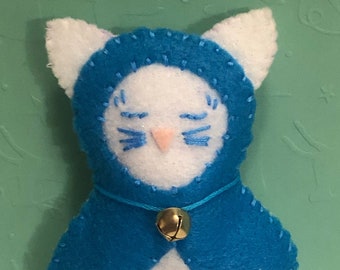 Cute Lightly-Stuffed Felt Cat "Catryoshka" Matryoshka Ornament (Cerulean)