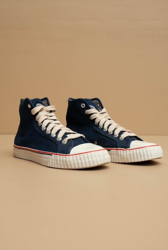 1990's The Gap Canvas High Top Shoes