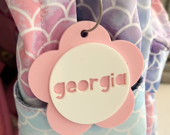 Custom Diaper Bag Tag Baby Girl Pink Daisy Keychain Diaper Bag Acrylic Tag Daisy Design Daycare Tag Pink Aesthetic Keychain Backpack Tag