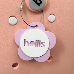 Daisy Bogg Bag Keychain Accessory for Bogg Bag Acrylic Name Tag Flower Bogg Charm Custom Gift Bogg Bag Accessory Daisy Bag Tag 3D Flower