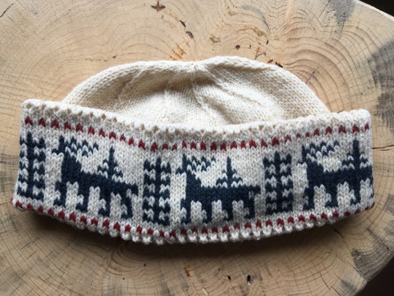 Hand-Knit Estonian Wool Hat - 'Forest' Pattern - image 2