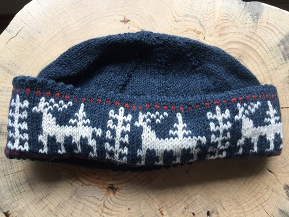 Hand-Knit Estonian Wool Hat - 'Forest' Pattern - image 3