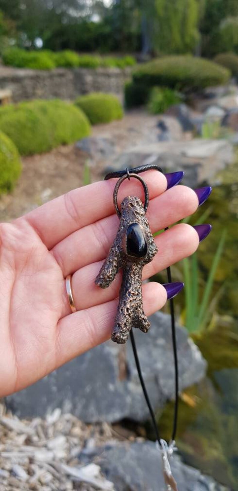 Coral /& polished black obsidian crystal stone copper electroformed crystal pendant necklace jewellery