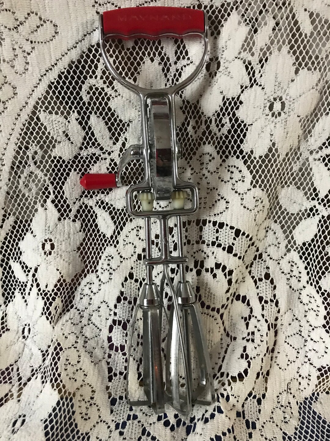 Vintage Maynard Hand Mixer Egg Beater Red Handled Retro Etsy