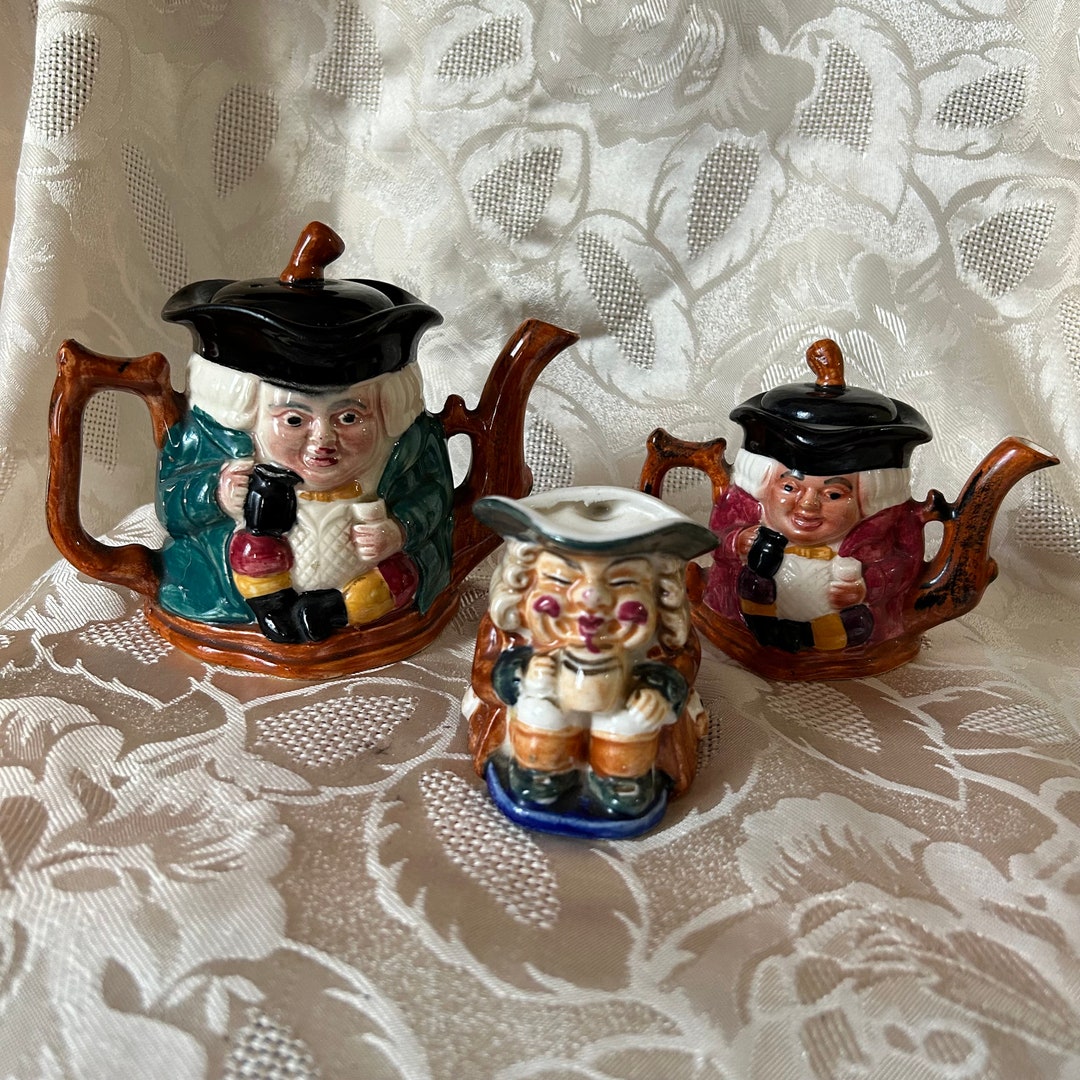 Vintage Toby Teapots Pair Shorter England Two Faced TOBY TEAPOTS Etsy