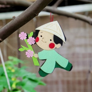 Tết Decoration, Handmade Felt Tree Pendant, Vietnamese New Year Decoration, Vietnamese Lunar New Year,  Tet Gift for Kids, Dung La Tet