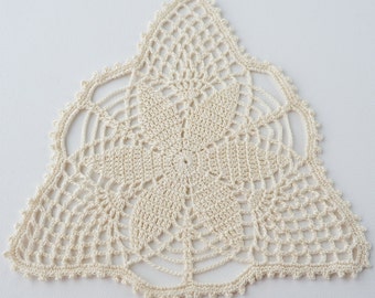 Crochet Doily, Ivory Colour Crochet Doily, Décoration de table, Décor intérieur, Tea Decor