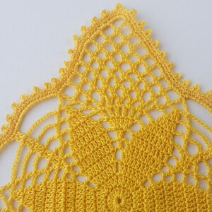 Crochet Doily, Yellow Crochet Doily, Décoration de table, Décor intérieur, Tea Decor image 4