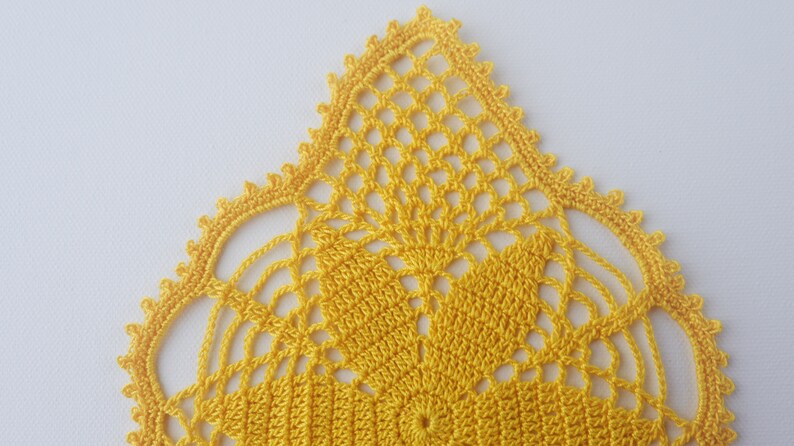 Crochet Doily, Yellow Crochet Doily, Décoration de table, Décor intérieur, Tea Decor image 4