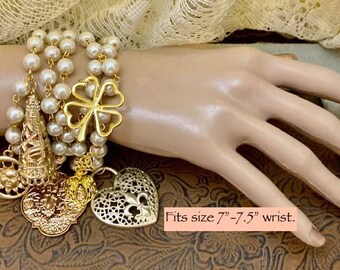 The Lisa Fremont (Grace Kelly) Charm Bracelet                                    CO2