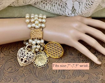 The Lisa Fremont (Grace Kelly) Charm Bracelet                               036N