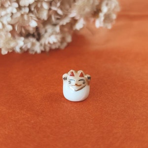 Mini lucky cat, lucky charm, gri-gri, talisman, Maneki-neko, luck: beige, lucky charm, cat, unique, ceramic, luck