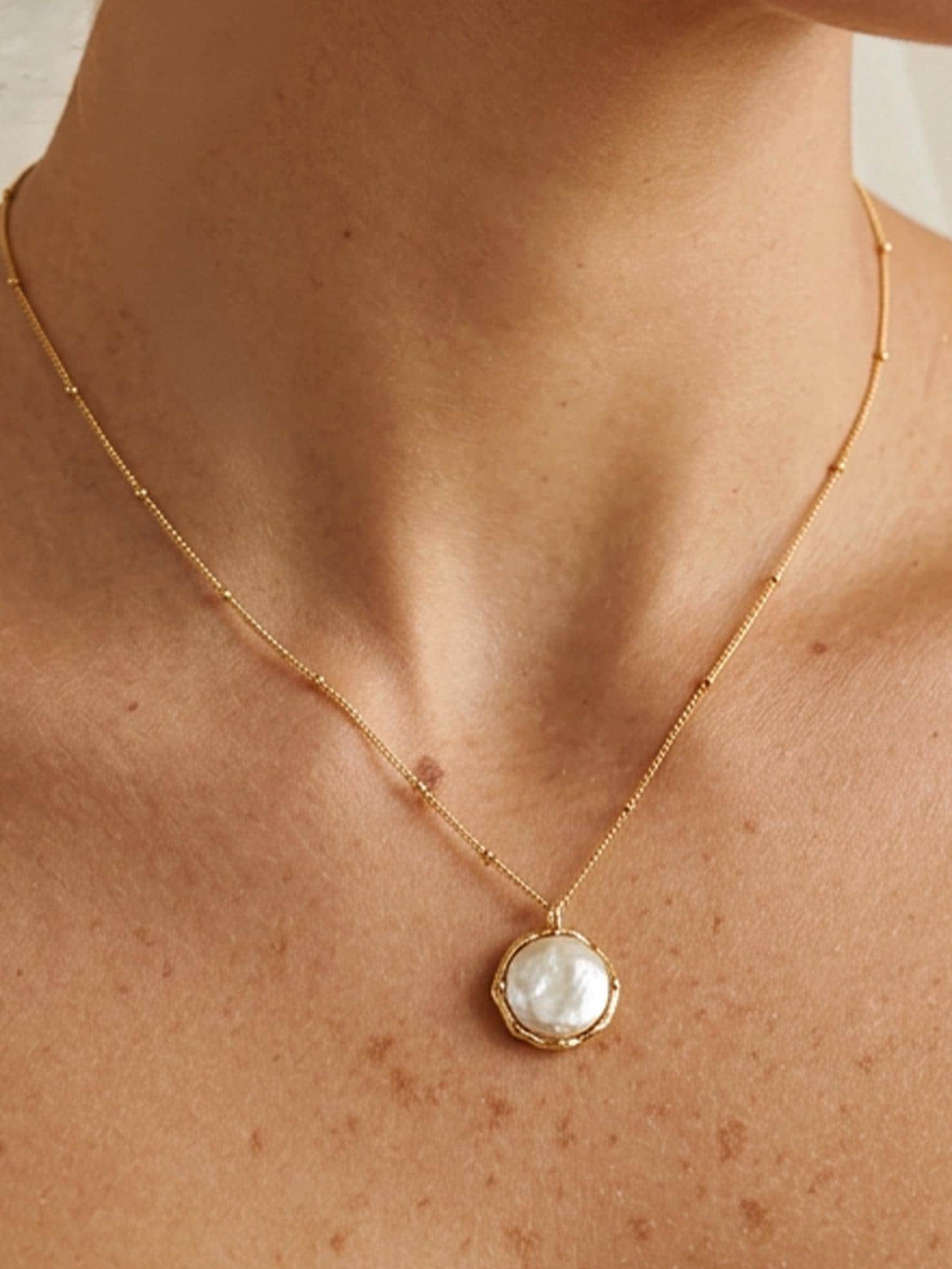 18k Gold or Silver Pearl Pendant Necklace