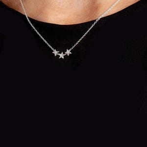 Dainty Three Stars Necklace, 925 Sterling Silver CZ Star Pendant Minimalist Celestial Family Jewellery, Everyday Layering Necklace for Women