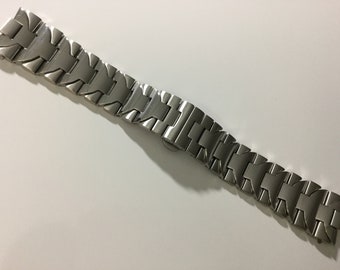 24 mm Armband aus 316L Edelstahl für 44 mm Panerai Luminor Marina