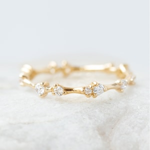 Ewigkeitsring aus 14-karätigem Gelbgold mit im Labor gezüchteten Diamanten, Ehering im Zweig-Design, minimalistischer Stapelring, Geschenk zum Jahrestag