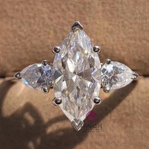 Three Stone Marquise Cut Solid Gold Wedding Ring, Marquise Moissanite Diamond Engagement Ring, 14K Yellow/White Gold Ring