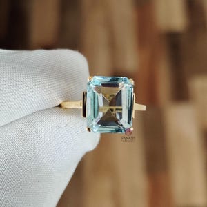 4 Ct Emerald Cut Aquamarine Ring 14K Yellow/White Gold Solitaire Engagement Ring, Unique Aquamarine Jewelry, Wedding Ring, Gifts For Mom