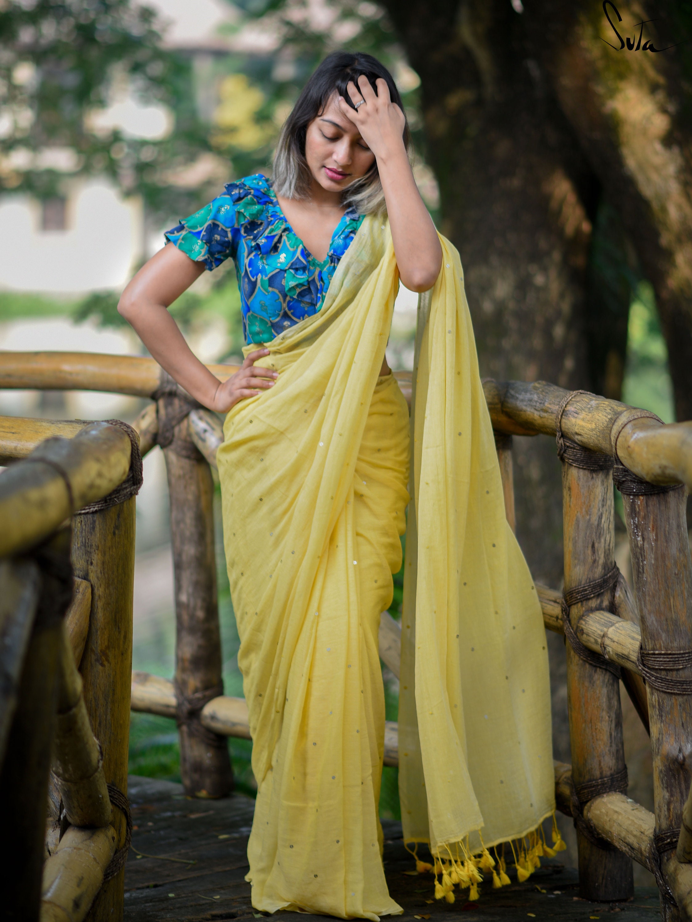 LEMON YELLOW CHUMKI Yellow Saree with Gold Sequins Saree Etsy