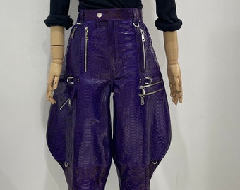 Python Leather Pants, Snakeskin Culottes Pants, Leather Cullottes, Purple Capri Pants, Purple Leather Pants