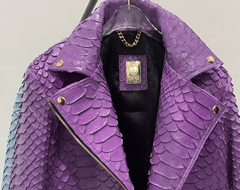Chaqueta de motociclista de piel de serpiente personalizada, chaqueta de piel de pitón King para mujer, chaqueta de piel de pitón rosa, chaqueta de piel de serpiente rosa