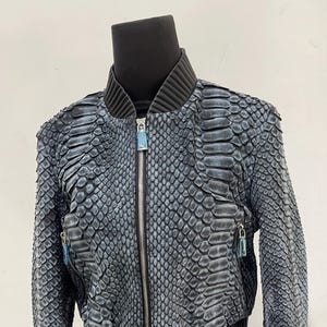 キング パイソン レザー ボンバー ジャケット、女性用レザー ジャケット、キング パイソン レザー アンティーク カラー