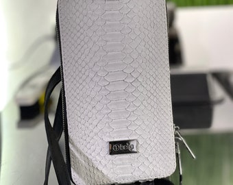 Python Leather Wallet, White Snakeskin Leather Wallet, Leather Travel Holder, Green Leather Cell Phone Case, Crossbody Bags