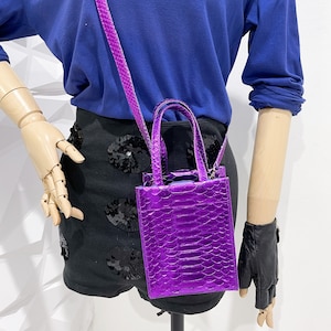 Bolso de piel de serpiente, Bolso pequeño de cuero para teléfono, Celular de cuero de pitón rosa, Cartera de cuero, Bolso bandolera rosa