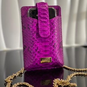 Funda de piel de pitón para teléfono, funda de piel de serpiente para móvil, bolso de piel de pitón rosa