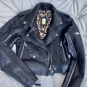 Custom Biker Python Leather Jacket, Snakeskin Jacket, Woman’s Leather Biker Jacket, Black Leather Biker Jacket zdjęcie 9