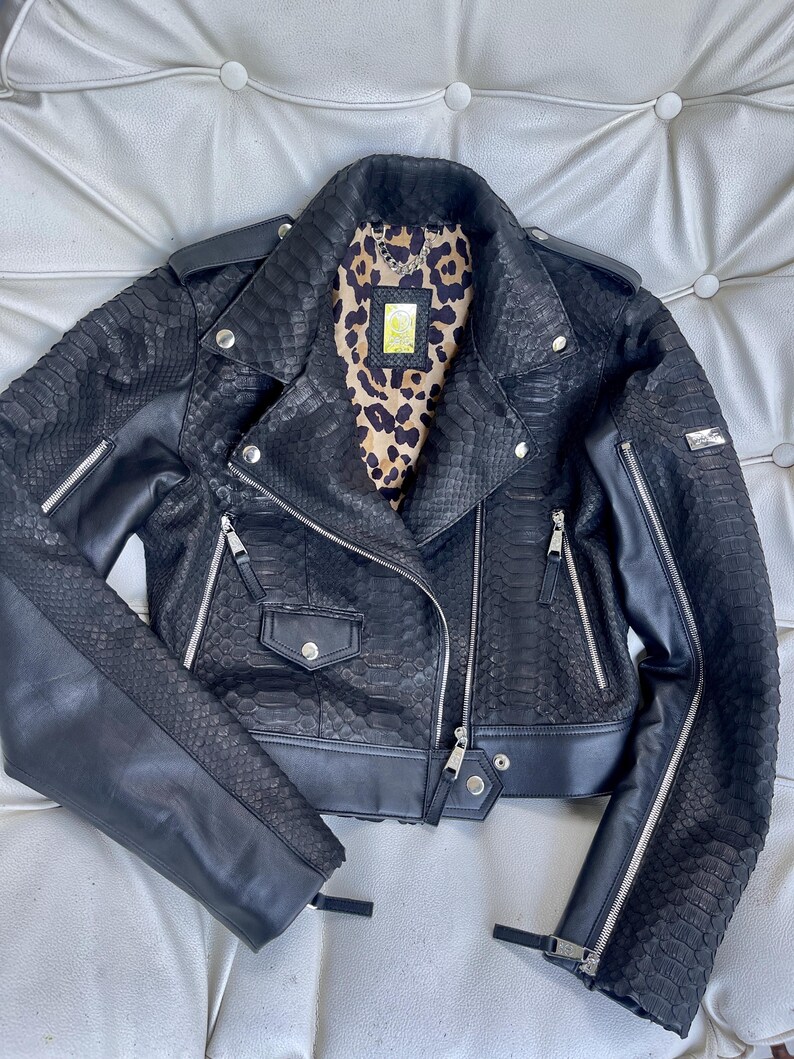 Custom Biker Python Leather Jacket, Snakeskin Jacket, Woman’s Leather Biker Jacket, Black Leather Biker Jacket zdjęcie 9
