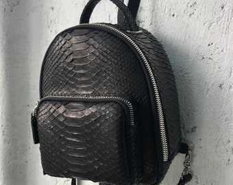 Woman Python Leather Backpack, Black Snake Skin Purse, Exotic Gift, Streetstyle Trend, Luxury Premium Quality, Handmade