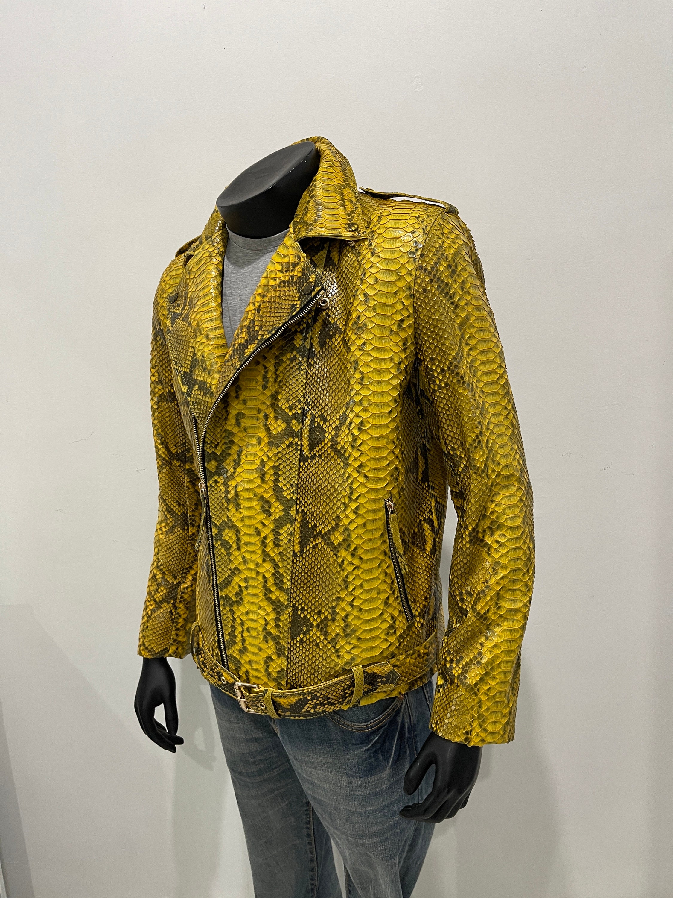 used yellow python jacketジャケット/アウター