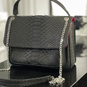 Bolso bandolera de piel de serpiente negra, bolso de piel de pitón, bolso bandolera de piel, bolso mediano de piel, bolso con asas de piel, clutch de piel negra