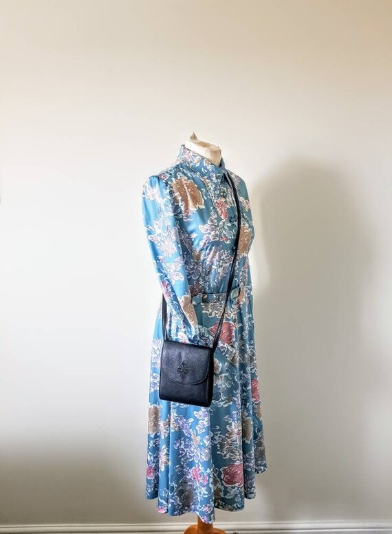 1970s Debenhams long sleeved, blue floral shift d