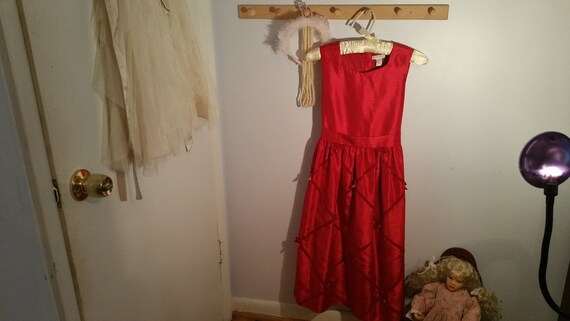 girls red formal dress