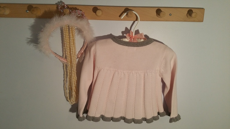 long sleeve,button front baby girl, ruffled preppy pink gray Piper /& Posie Vintage Solid Pale Pink Baby Girls Sweater Size 6 months