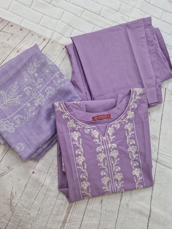 Lilac Lawn Pakistani Suit: Embroidered Shalwar Kameez, Ready to Wear (Large)
