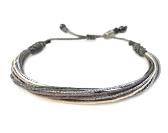 Grijze koordarmband | Verstelbare grijze koordarmband | Surfer-armband | Trekkoordarmband |  Uniseks armband in surferstijl | Surfarmband