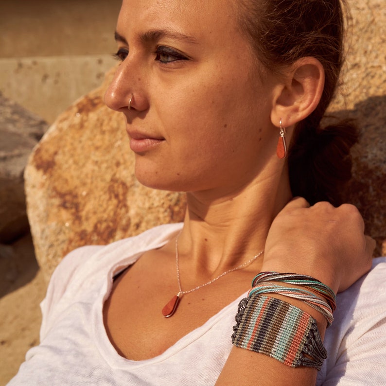 Womens Surf Bracelet | Surfer Girl Beach Lovers Jewelry | Friendship Gift for Woman Teen Preteen Girls | Rust and Aqua Thread Bracelet