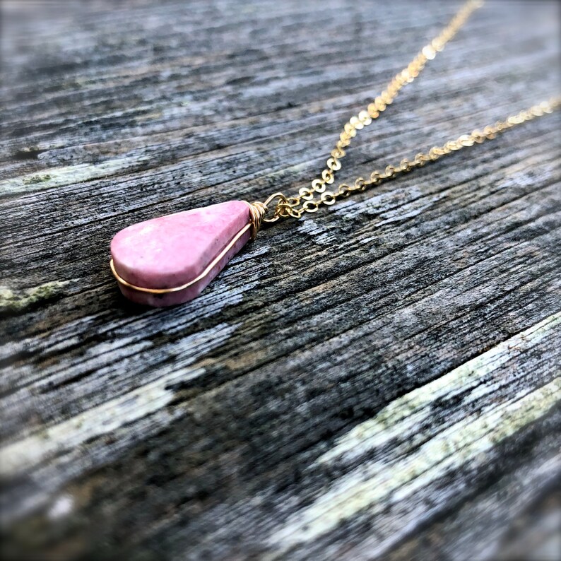 Wirewrap dainty minimal pink stone Rhodonite necklace in 14k gold fill handmade by RumiSumaq gemstone jewelry.
