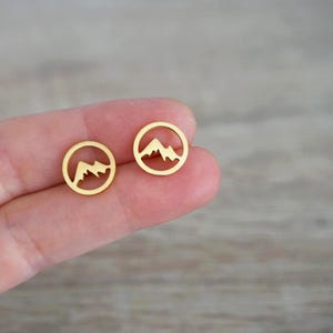 boucle d'oreille montagne - tiny mountain studs earrings - inoxydable