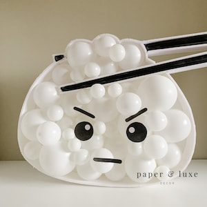 DIY dumpling balloons, bao birthday theme, dumpling theme baby shower, dumpling theme party, Asian theme party decorations, bun in the oven