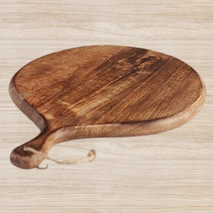 The Cutting Board, Round Charcuterie Board, Wooden Cutting / Chopping Board with Handle (Mango wood, 10 x 13 x 0.7 Inches)