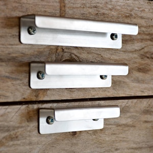 2 or 3 Brushed stainless steel,Industrial Drawer Pull Handle Metal Wall Round Hanger Shelf Hook Cabinet Drawer Door Pull Choose 1