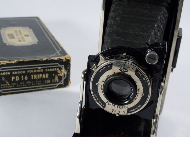 Agfa Tripar PD-16 Art Deco Folding Camera, image 4