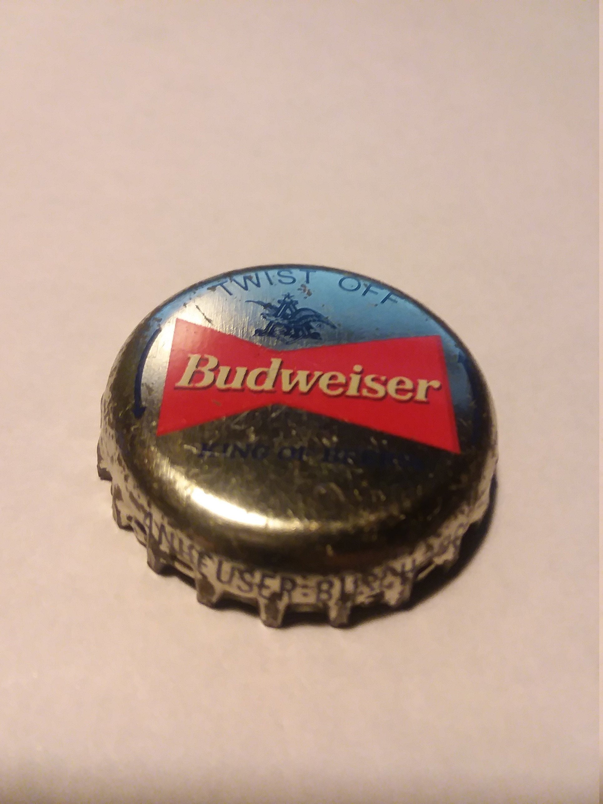 8 Vintage Budweiser Bottle Caps Obsolete Etsy