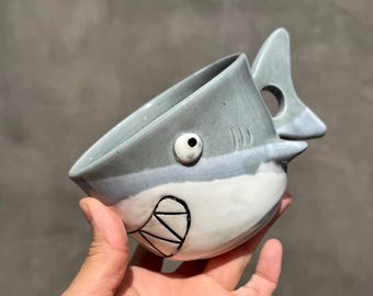 Taza de tiburón hecha a mano: cerámica ecológica torneada n.° 5