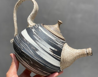 Handmade Marble Porcelain Teapot: Black and White Ceramic Teapot (28oz)